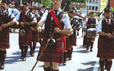 Dudeldorf Lion Pipes and Drums looking for new members